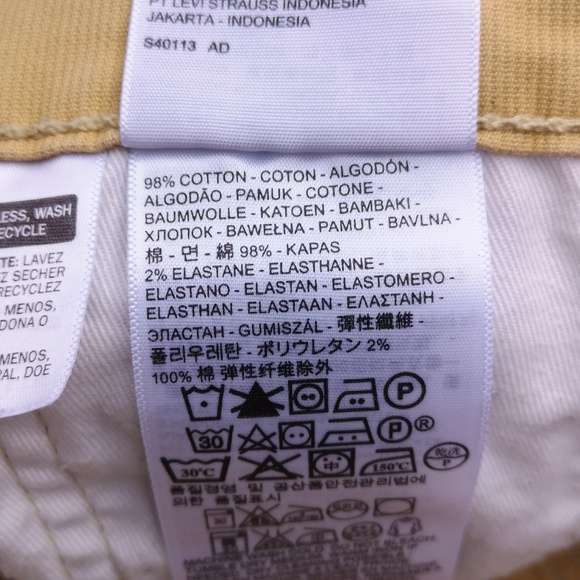 Levi's yellow cords - Picture 11 of 13